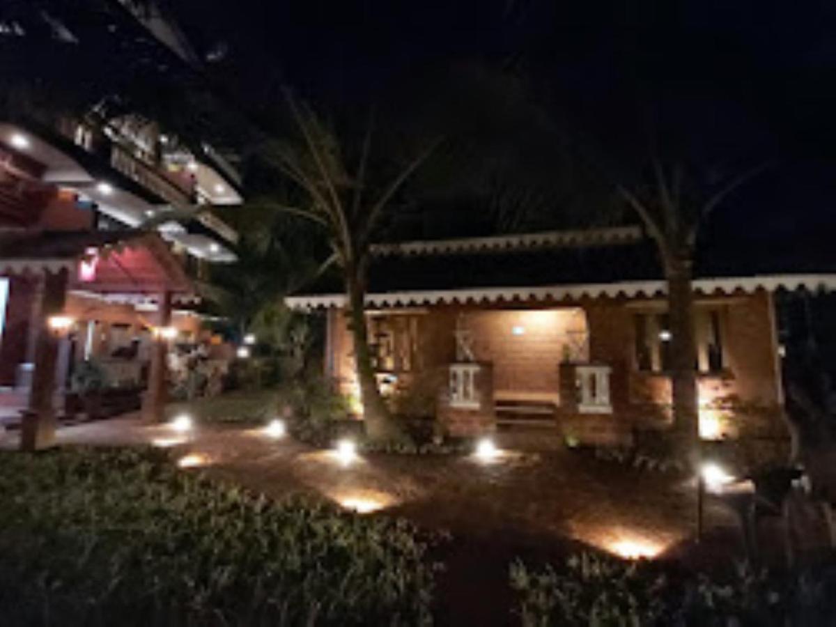 Blue Sea Beach Resort Mālvan Exteriör bild
